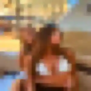 Muriel, femme de 33 ans cherche rencontre cougar à Rilhac-Rancon