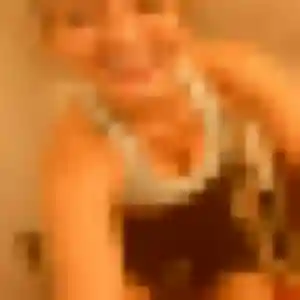 Marie-Line, femme de 21 ans cherche rencontre cougar à Romillé