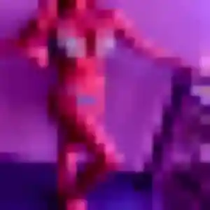 Blanche, 20 ans, disponible à Roubaix pour une rencontre coquine