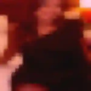 Anna (44 ans) à Roye propose un rencontre cougar ce soir
