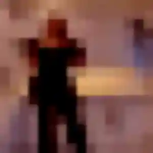 Flore, 21 ans, connectée à Saint-Cyr-sur-Loire pour une rencontre coquine