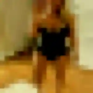 Perrine, 38 ans, en ligne à Saint-Dizier pour un rencontre cougar