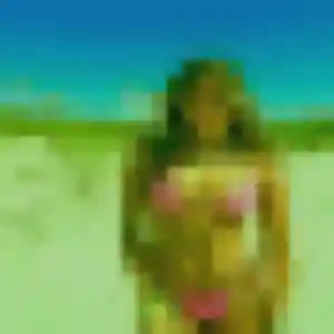 Johanna, 36 ans, en ligne à Saint-Hilaire-Saint-Mesmin pour une rencontre coquine