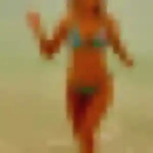Rebecca, 22 ans, dispo pour rencontre cougar à Saint-Mammès