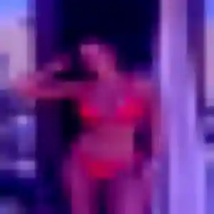 Photo privée de Fabienne, 29 ans à Saint-Médard-d'Eyrans - rencontre sans lendemain