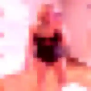 Angelique, 27 ans, connectée à Saint-Pair-sur-Mer pour une rencontre coquine