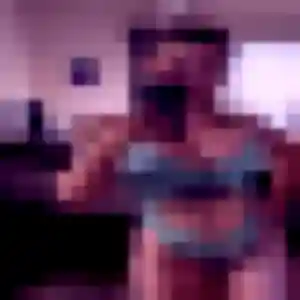 rencontre cougar à Saint-Vincent-de-Paul : photo de Valerie, 34 ans - accès libre