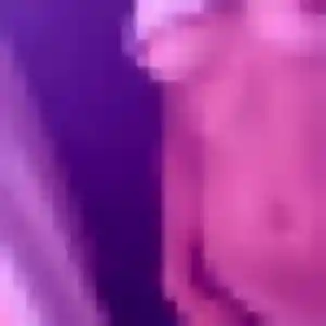 Amandine, 39 ans, disponible à Sainte-Livrade-sur-Lot pour un rencontre cougar