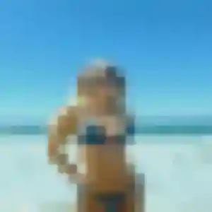 Bettina, 23 ans, disponible à Tours pour un rencontre cougar