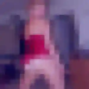 Coralie, 23 ans, en ligne à Turckheim pour un rencontre cougar