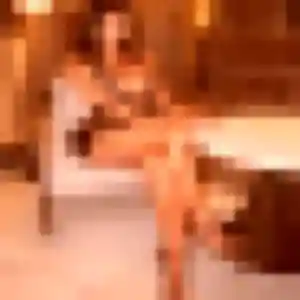 Ava, fille de 37 ans propose rencontre cougar à Vald'Yerre