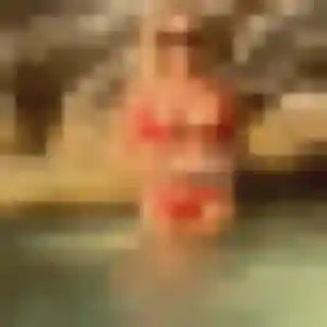 Rosalie, femme de 31 ans cherche rencontre cougar à Vallons-de-l'Erdre