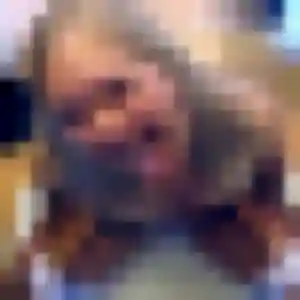 Prisca, femme de 31 ans propose rencontre cougar à Varangéville