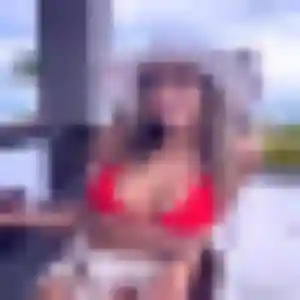 Sexy Karen, 23 ans à Vaucresson - la contacter