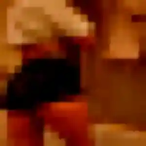 Charmante Paloma, 32 ans à Versailles - voir sa photo
