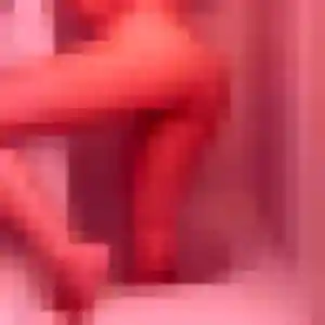 Rencontre Celeste, 27 ans à Wattrelos en privé
